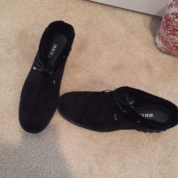 vaneli slip ons